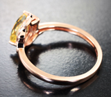Чудесное серебряное кольцо с цитрином и черными шпинелями