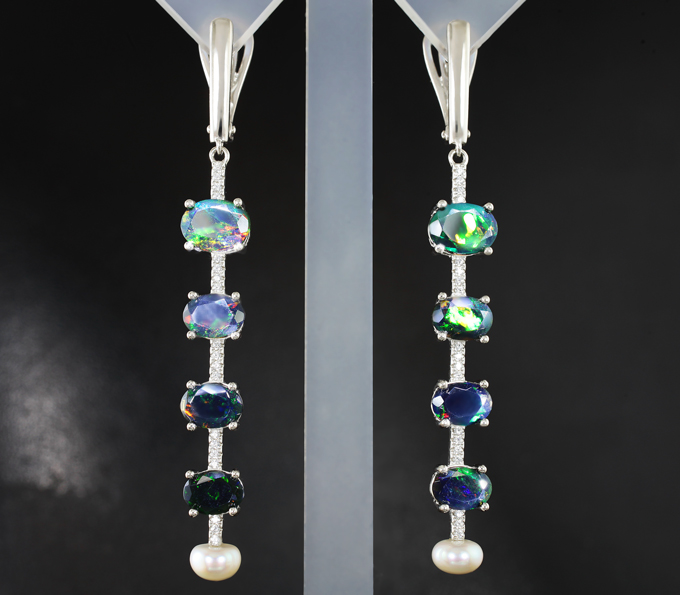 Серебряные серьги с огранеными черными опалами и жемчугом