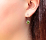 Чудесные серебряные серьги с перидотами Серебро 925