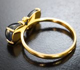 Золотое кольцо cо звездчатыми сапфирами 5,15 карата и бриллиантами