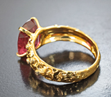 Золотое кольцо с крупным насыщенным рубеллитом турмалином 4,48 карата и бриллиантами Золото