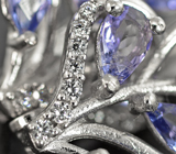 Изысканные серебряные серьги с танзанитами Серебро 925