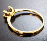 Золотое кольцо с полихромным андалузитом 0,67 карата
