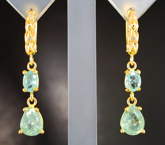 Золотые серьги с яркими медьсодержащими параиба турмалинами 3,64 карата и бриллиантами