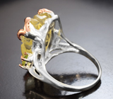Серебряное кольцо с резным цитрином 12,95 карата и перидотами