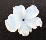 Резной халцедон 4,37 карата 