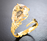 Золотое кольцо с персиковым морганитом 4,91 карата
