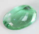Крупный неоново-зеленый флюорит 36,34 карата 