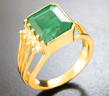 Золотое кольцо с крупным насыщенным уральским изумрудом 6,11 карата и бриллиантами