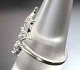 Изысканное серебряное кольцо с танзанитами