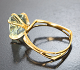Золотое кольцо с аквамарином редкой формы 4,53 карата