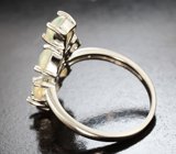 Чудесное серебряное кольцо с кристаллическими эфиопскими опалами Серебро 925