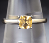 Изящное серебряное кольцо с цитрином