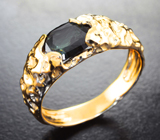 Золотое кольцо с гранатом с ярко выраженной сменой цвета 1,52 карата Золото