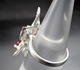 Серебряное кольцо с альмандинами гранатами и перидотами
