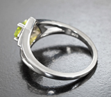 Чудесное серебряное кольцо с перидотом Серебро 925