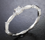 Серебряное кольцо с муассанитом высокой чистоты 0,1 карата