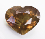 Гранат со сменой цвета 2,25 карата 