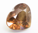 Гранат со сменой цвета 2,25 карата 