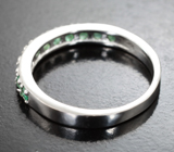 Изящное cеребряное кольцо с изумрудами Серебро 925