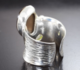 Серебряное кольцо с аммолитом аммонита 6,6 карата и турмалином
