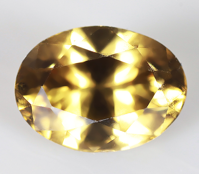 Синхалит высокой чистоты 1,63 карата