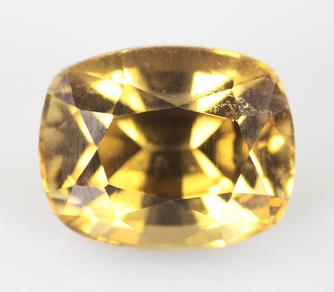 Чистейший cинхалит 1,23 карата