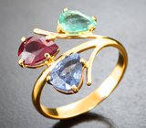 Золотое кольцо с изумрудом, сапфиром и рубином