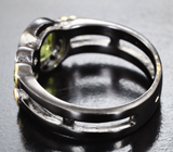 Серебряное кольцо с перидотами и цитринами