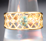 Золотое кольцо с красивейшим насыщенным уральским александритом высокой чистоты 0,45 карата и бриллиантами