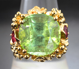 Массивное золотое кольцо с ярким сочно-зеленым турмалином 12,97 карата, рубиновыми шпинелями и бриллиантами Золото