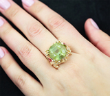Массивное золотое кольцо с ярким сочно-зеленым турмалином 12,97 карата, рубиновыми шпинелями и бриллиантами Золото