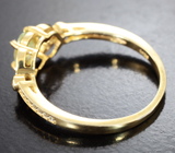 Изящное серебряное кольцо с перидотом
