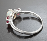 Прелестное серебряное кольцо с кристаллическим эфиопским опалом и рубинами Серебро 925