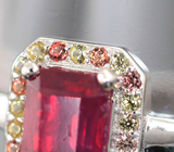 Великолепное серебряное кольцо с рубином и разноцветными сапфирами Серебро 925