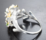 Серебряное кольцо с кристаллическим черным опалом и диопсидами