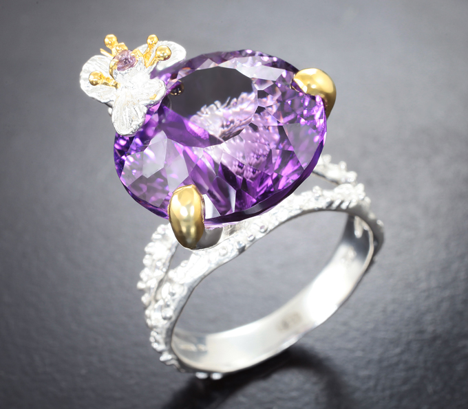 Серебряное кольцо с аметистами 17,46 карата