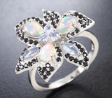Превосходное серебряное кольцо с кристаллическими эфиопскими опалами, танзанитами и черными шпинелями Серебро 925