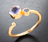 Золотое кольцо с чистейшими яркими танзанитами 1,1 карата и бриллиантом