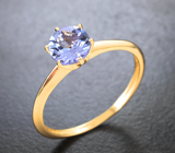 Золотое кольцо с чистейшим танзанитом бриллиантовой огранки 0,85 карата