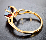 Золотое кольцо с ярким альмандином гранатом редкой огранки 2,19 карата