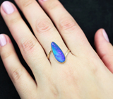 Золотое кольцо с австралийским дублет опалом 2,5 карата Золото