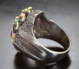 Серебряное кольцо с рубинами и изумрудами Серебро 925