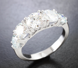 Серебряное кольцо с бесцветными муассанитами топовой огранки 3 карата Серебро 925