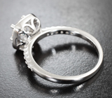 Серебряное кольцо с бесцветным муассанитом топовой огранки 1 карат