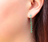 Элегантные cеребряные серьги с изумрудами Серебро 925