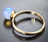 Золотое кольцо cо сферой кристаллического эфиопского опала 1,8 карата