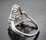 Оригинальное серебряное кольцо с эфиопскими опалами и лабораторными рубинами Серебро 925