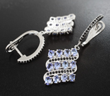 Эффектные серебряные серьги с танзанитами и черными шпинелями Серебро 925