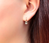 Золотые серьги с чистейшими диаспорами со сменой цвета 1,63 карата Золото